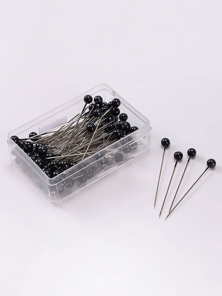 INVISIBLE PINS BLACK